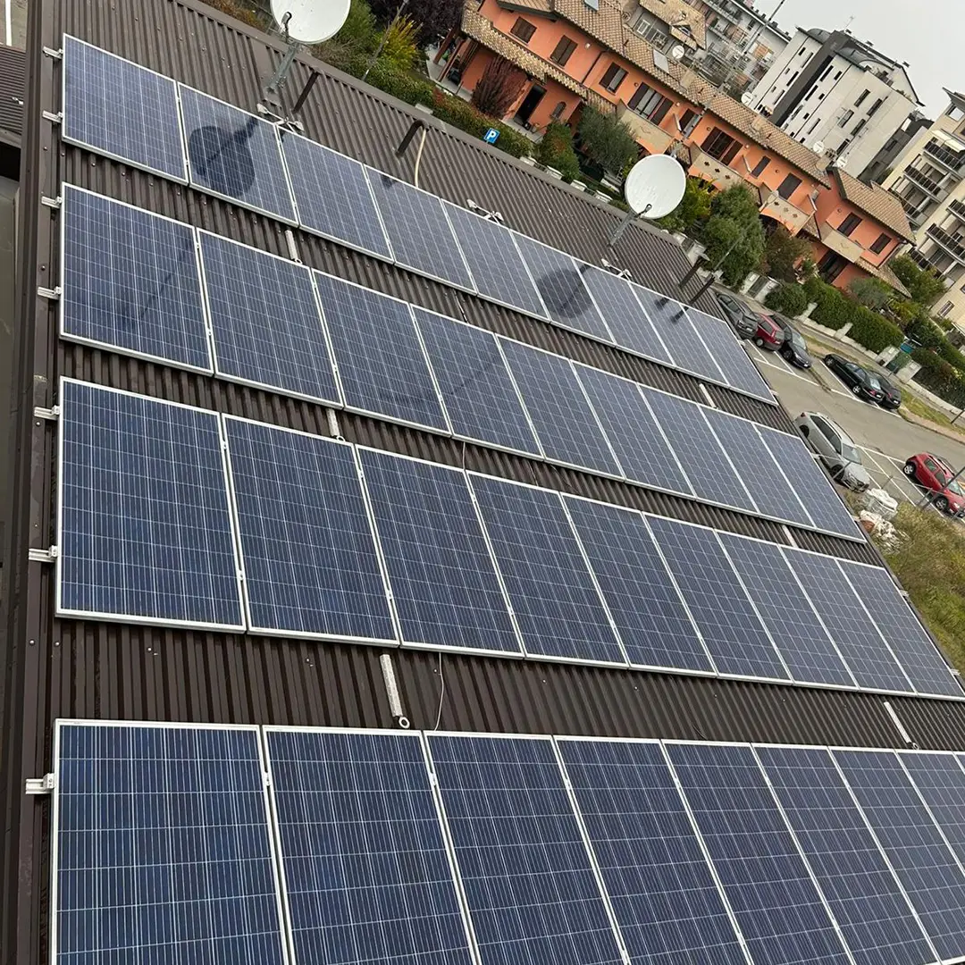 fotovoltaico-su-capannoni-1