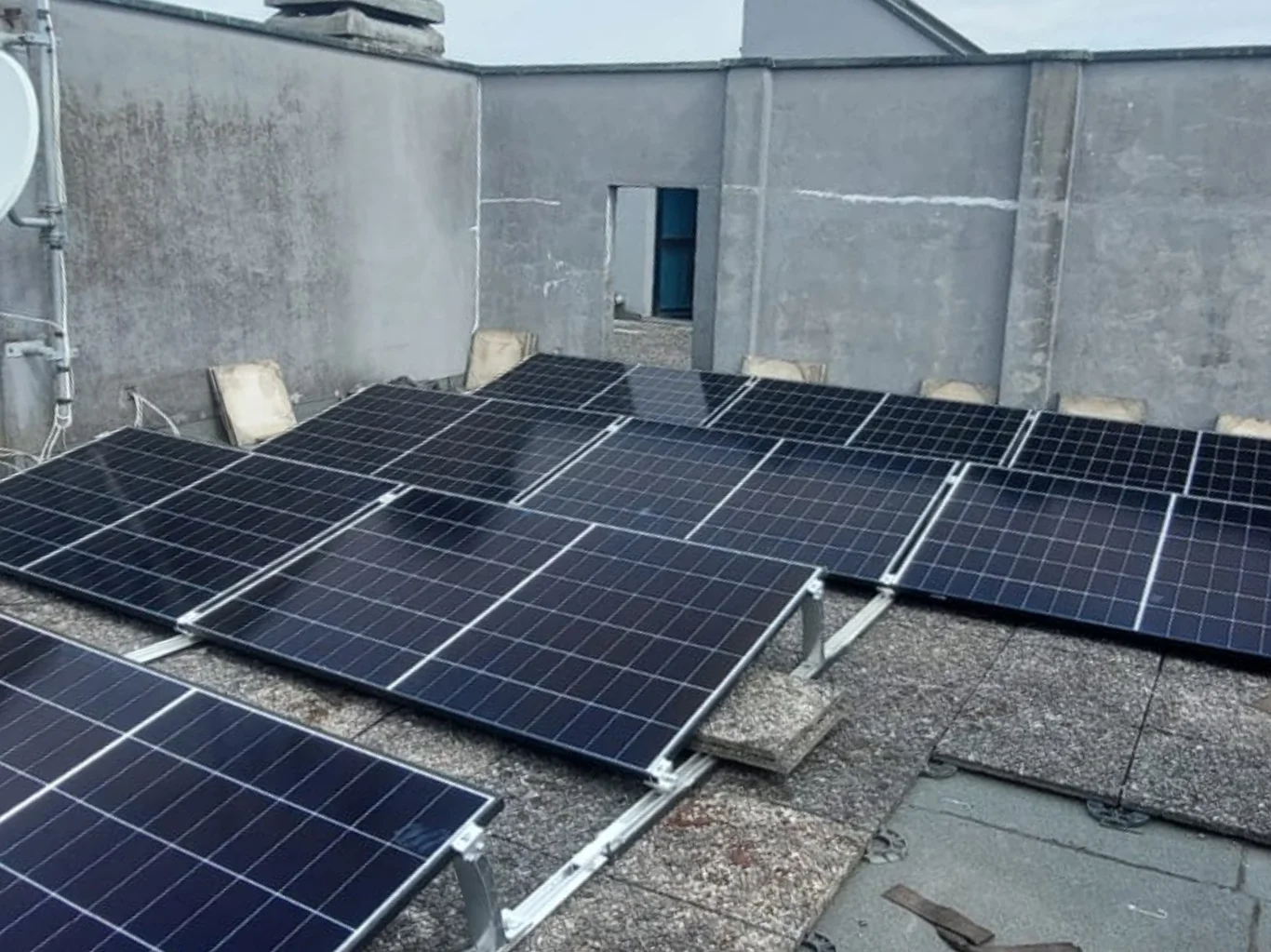 impianti-solari-coperture-capannoni-magazzini-pavia